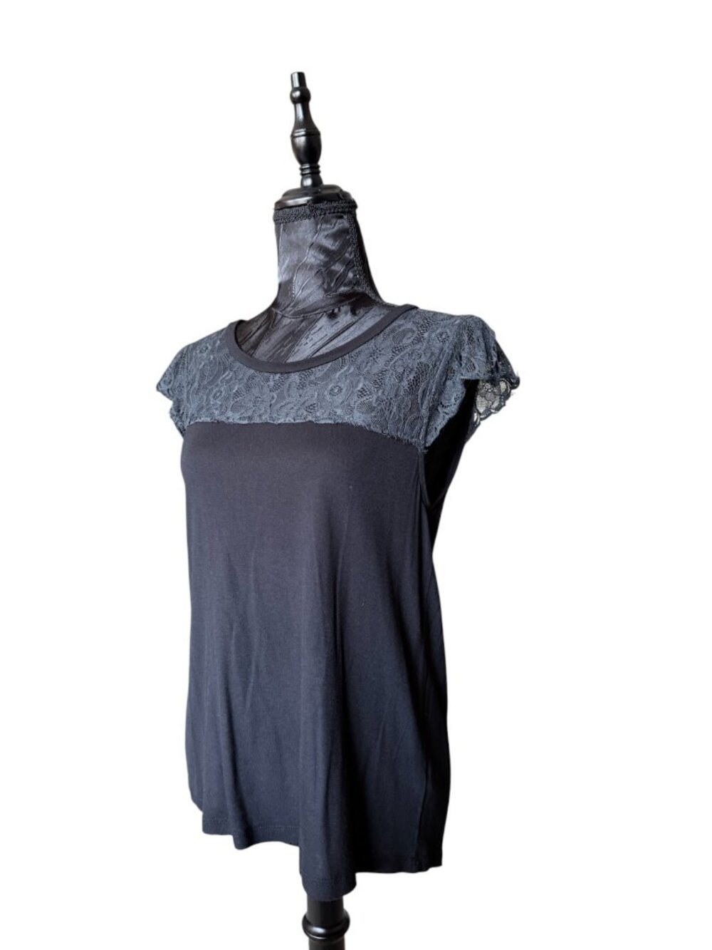 Anthropologie by ELOISE Black Lace Yoke Top Modal Flutter Sleeve Small
